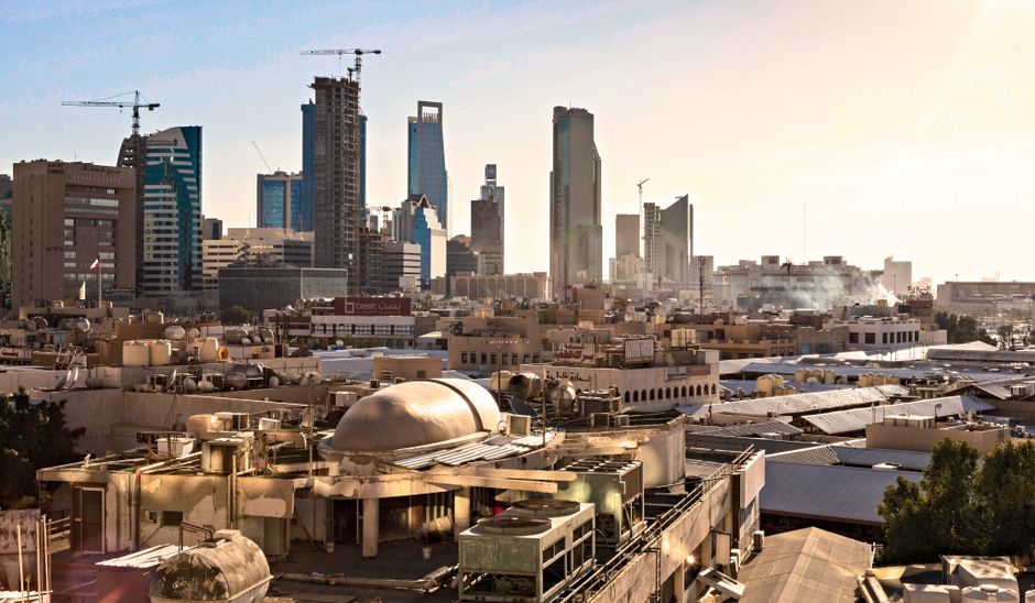 اليمن يطالب مجلس الأمن بوقف تدفق الأسلحة والخبرات إلى الحوثيين