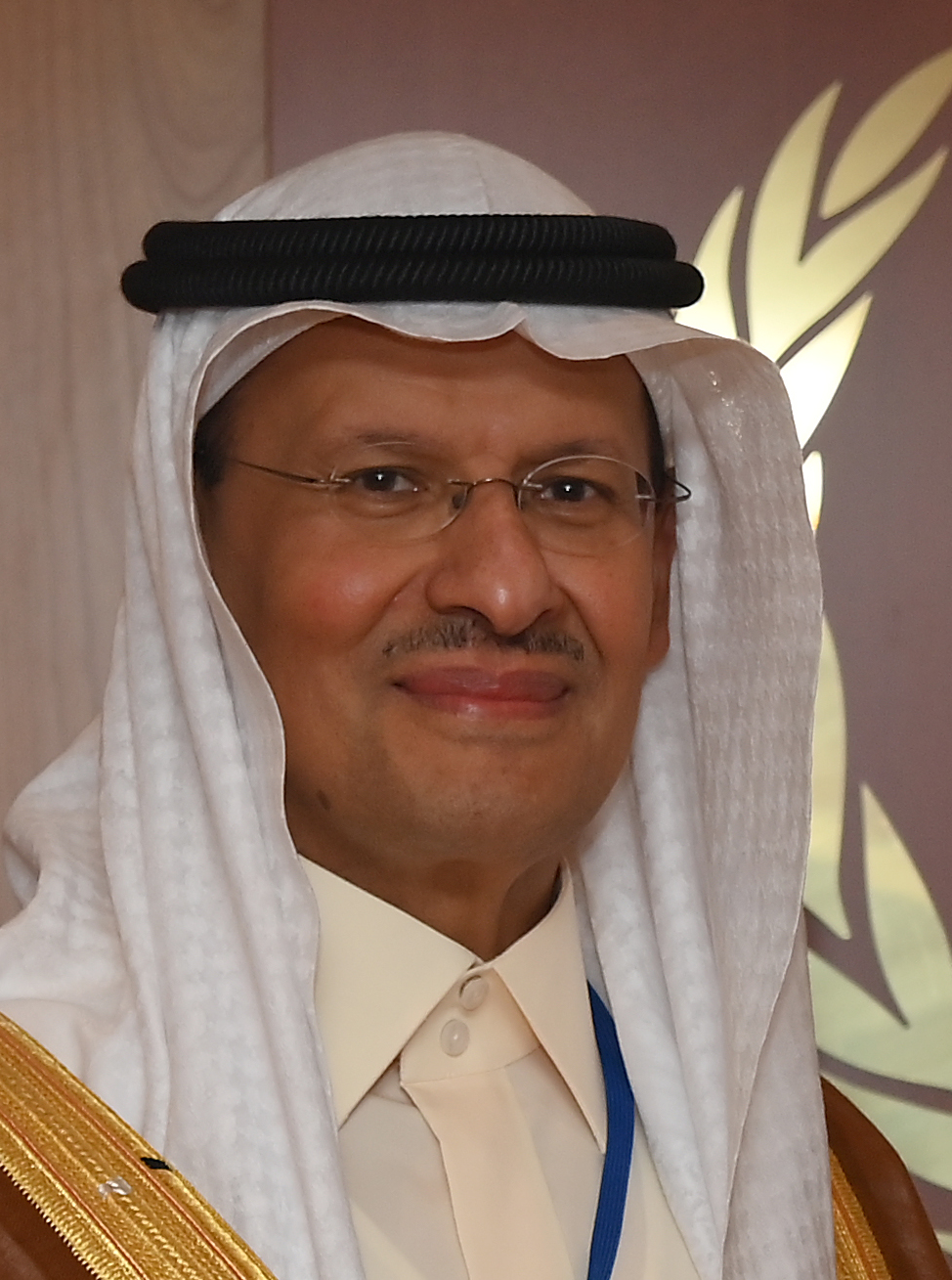 الطاقة السعودية تنفي صحة معلومة وزير النفط العراقي بشأن شراء 25 ناقلة نفط